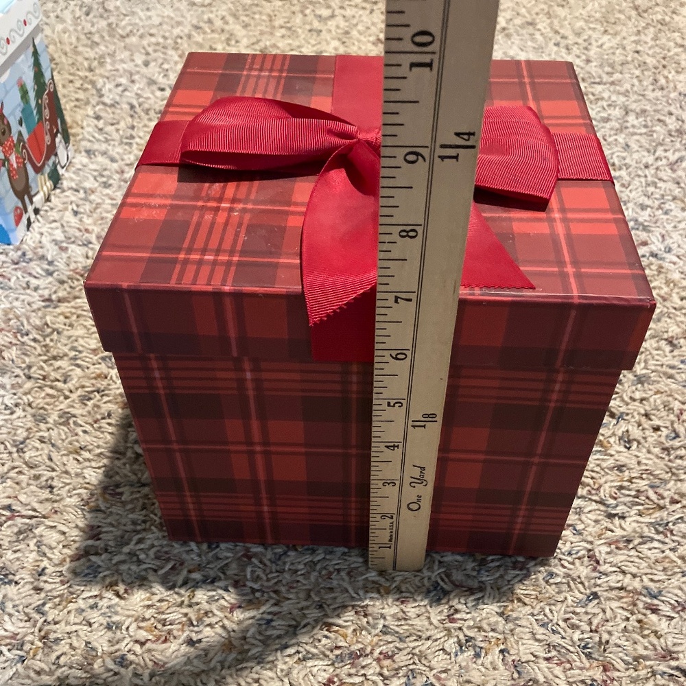 Two Holiday Gift Boxes - Picture 10 of 12